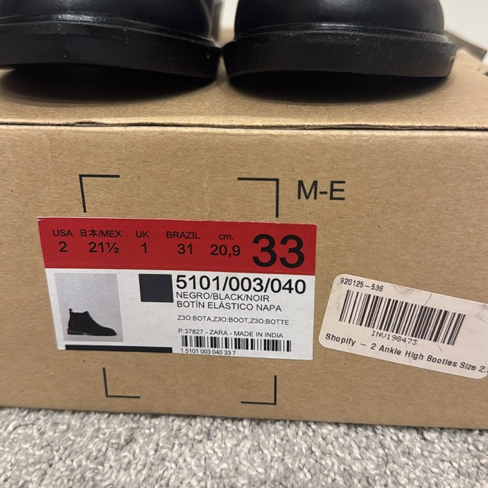 BNIB Size 2 Zara Black Genuine Leather Elastic Ankle Boots! - Picture 3 of 12